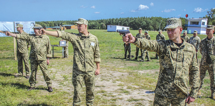 Навчання зі стрільби 118-ї окремої бригади територіальної оборони на Черкащині відбуваються регулярно